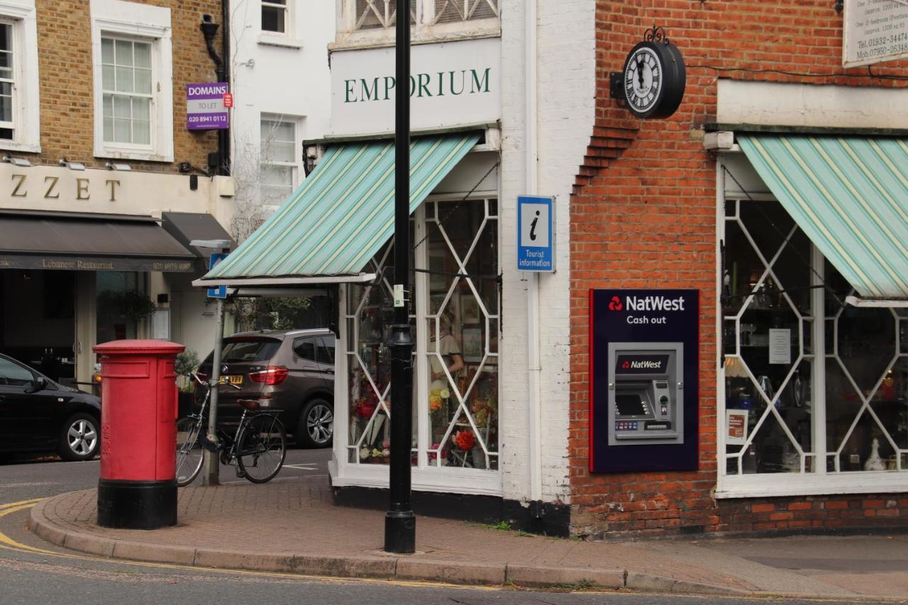 Hampton Court - The Kings Rest Apartment Molesey Exterior photo