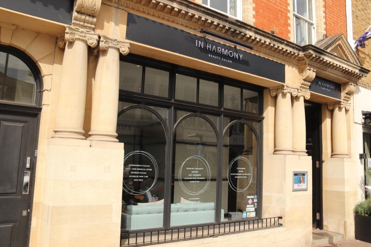 Hampton Court - The Kings Rest Apartment Molesey Exterior photo